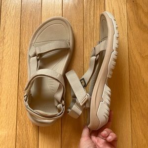 Teva Hurricane XTL Sandals in Tan